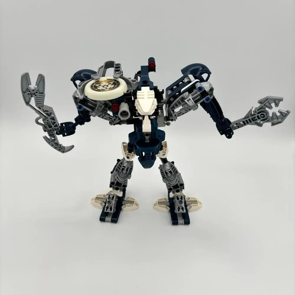 LEGO BIONICLE: Titan Warriors Krekka (8623) - 99% Complete No Box or Instruction